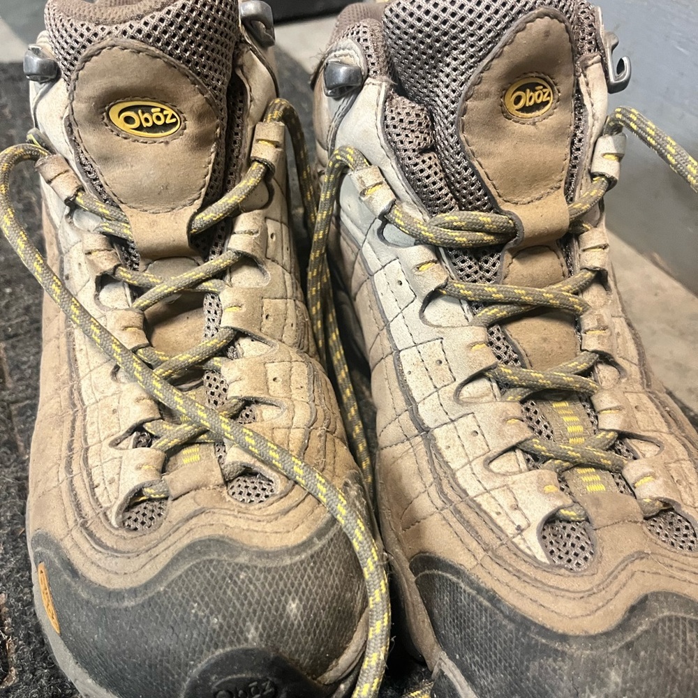 Women’s hiking boots